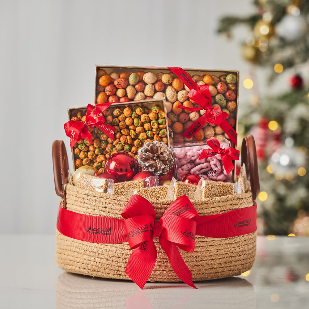 Rattura Christmas Basket 1